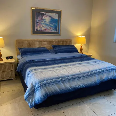Hideaway Waterfront Resort Cape Coral Exterior photo