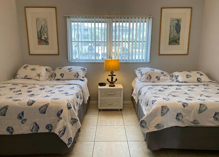 Hideaway Waterfront Resort