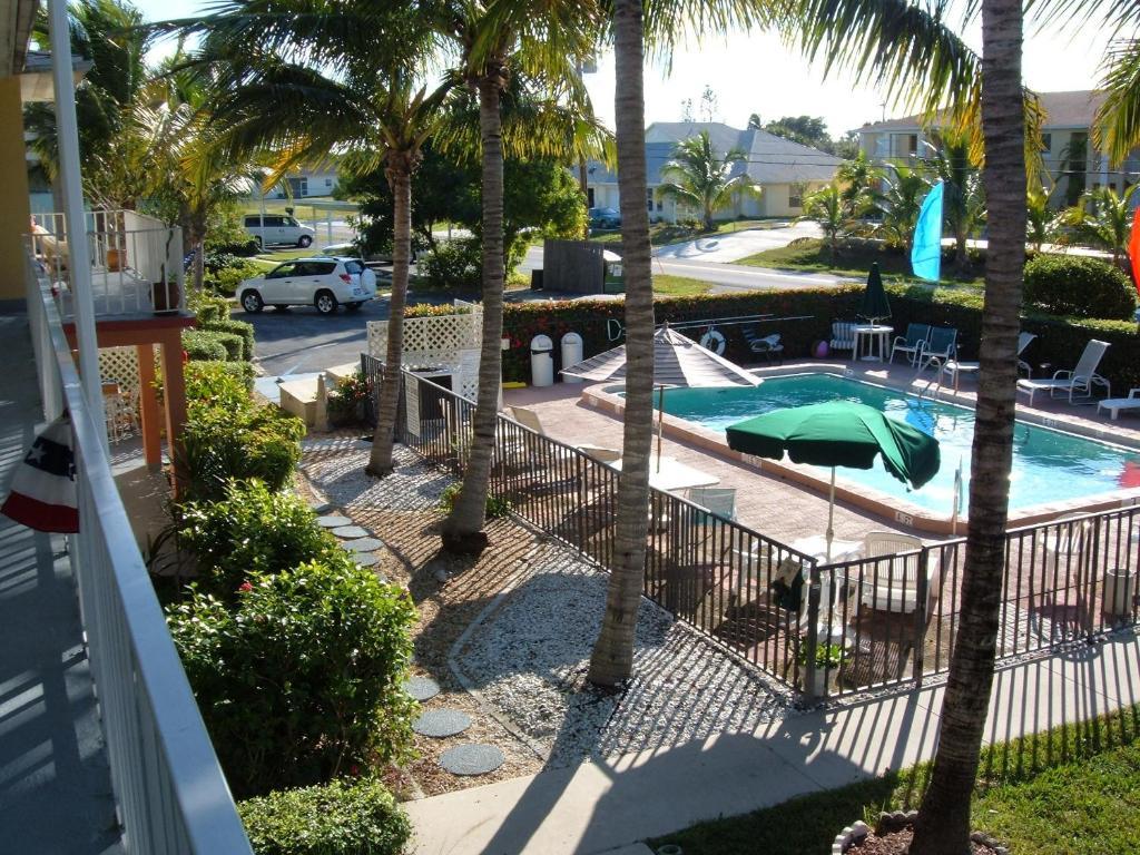 Resort Hideaway Waterfront 3*
